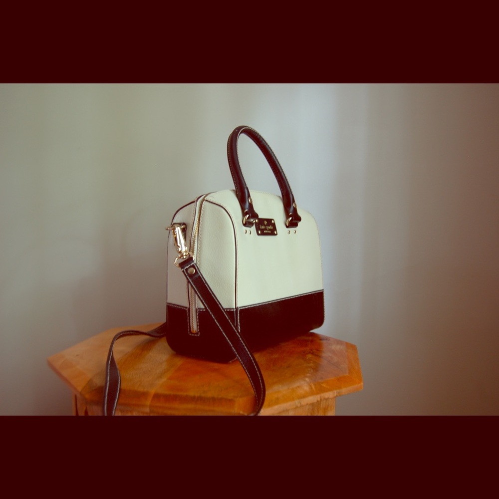 Kate spade cross body purse